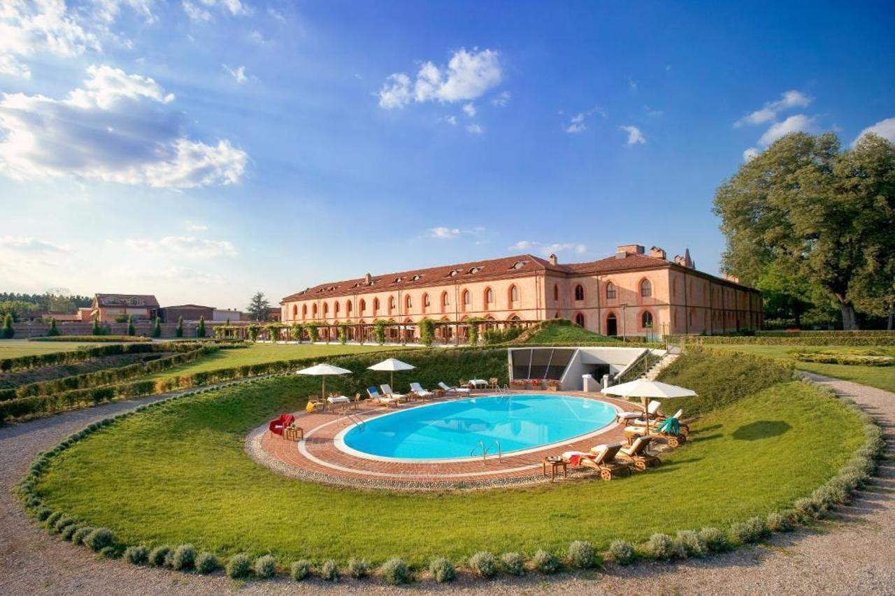 Albergo Dell'Agenzia บรา ภายนอก รูปภาพ