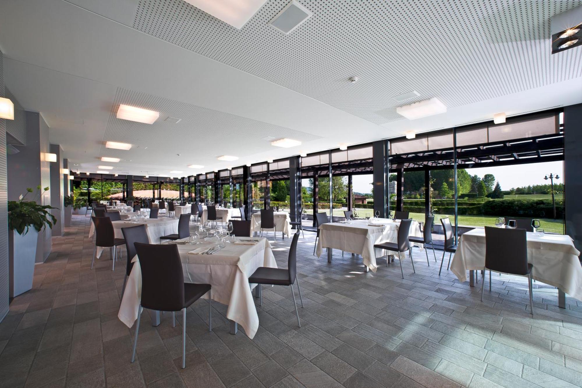 Albergo Dell'Agenzia บรา ภายนอก รูปภาพ