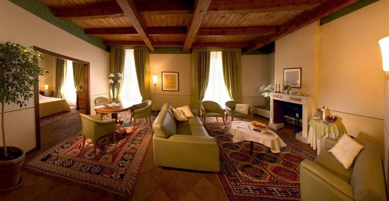 Albergo Dell'Agenzia บรา ภายนอก รูปภาพ