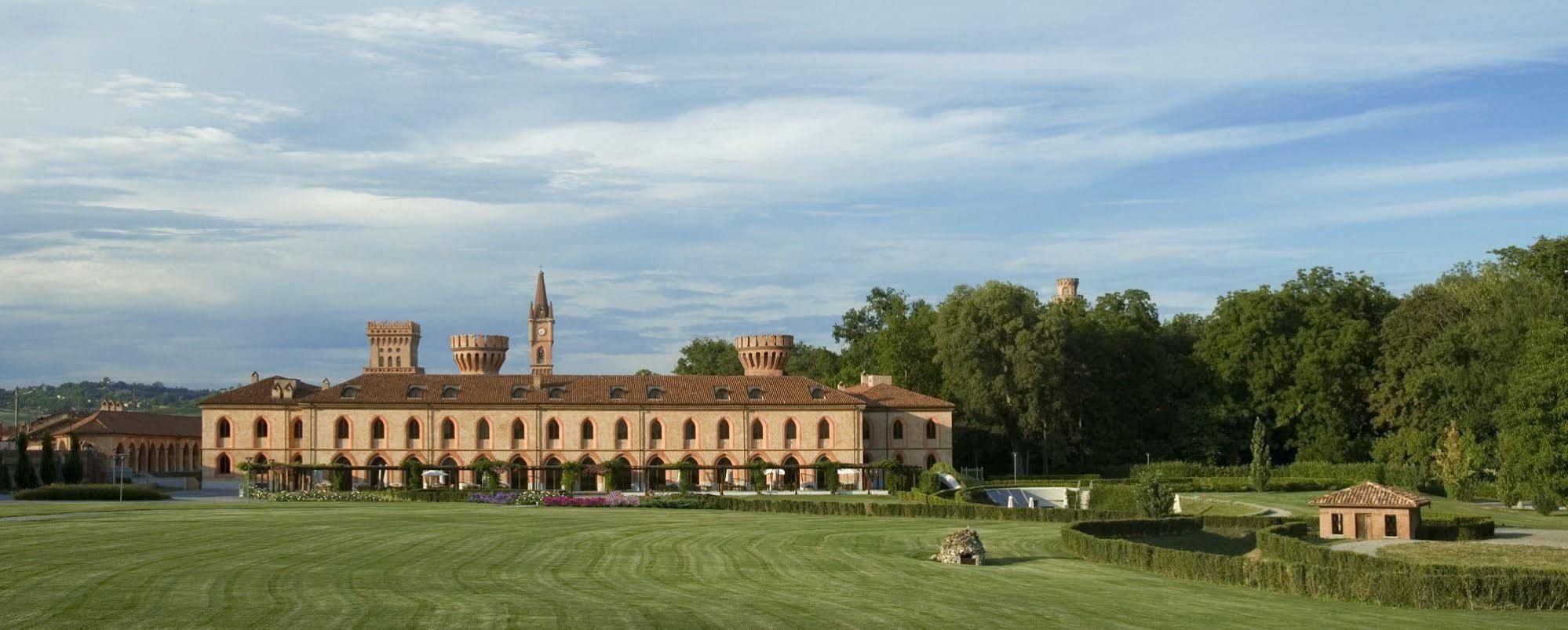 Albergo Dell'Agenzia บรา ภายนอก รูปภาพ