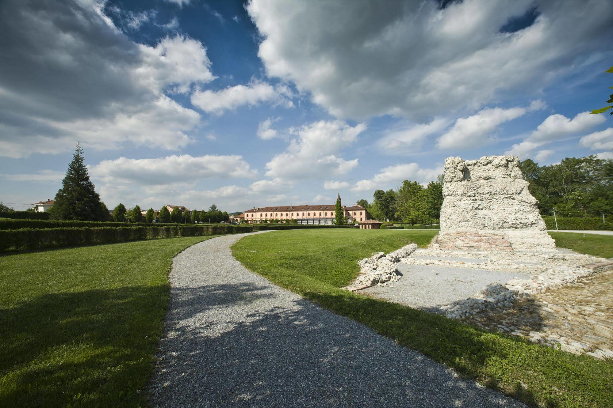 Albergo Dell'Agenzia บรา ภายนอก รูปภาพ