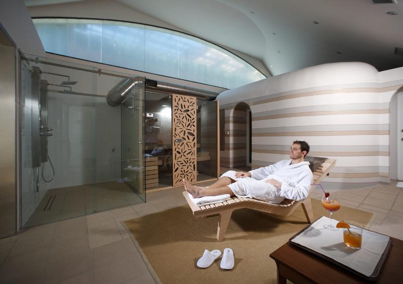 Albergo Dell'Agenzia บรา ภายนอก รูปภาพ