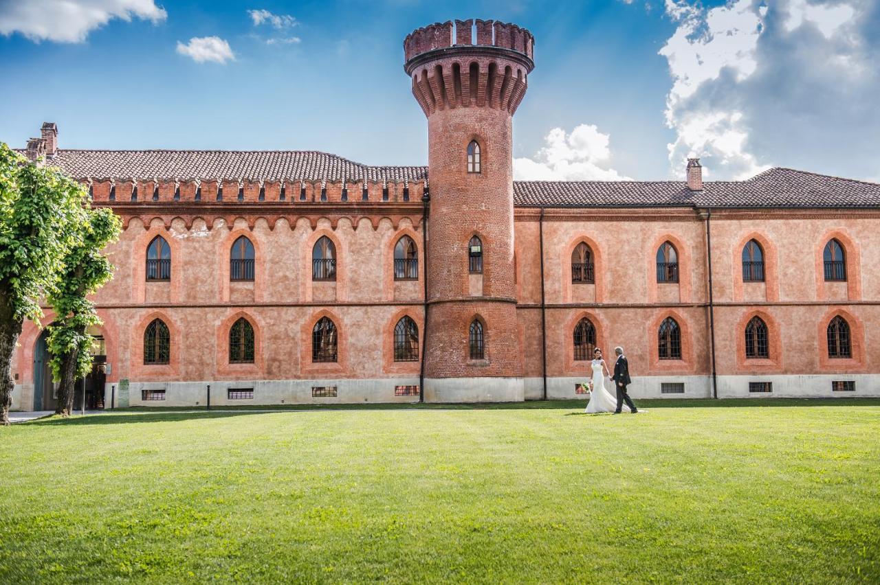 Albergo Dell'Agenzia บรา ภายนอก รูปภาพ